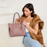 Hunter Pocket-Front Tote in Navy