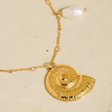 Viola 18K Gold Non-Tarnish Statement Shell Pearl Necklace: Yellow Gold