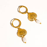 Audace 18K Gold Non-Tarnish Seashell Pearl Drop Earring: Yellow Gold
