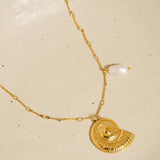 Viola 18K Gold Non-Tarnish Statement Shell Pearl Necklace: Yellow Gold