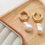 Oceana Gold Statement Large Pearl Earring: Yellow Gold