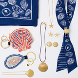 Pearl shell post earrings brass