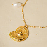 Viola 18K Gold Non-Tarnish Statement Shell Pearl Necklace: Yellow Gold