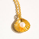 Daphne 18K Gold Pearl Shell Necklace: Yellow Gold