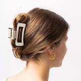 Lola Solid Color With Piped Edges Claw Ivory